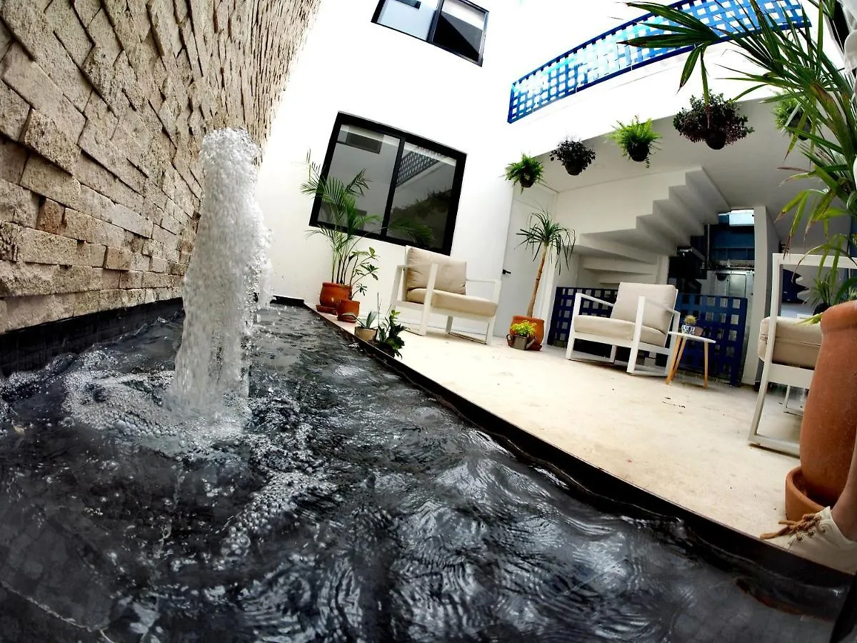 Mare Condos Playa del Carmen Daire