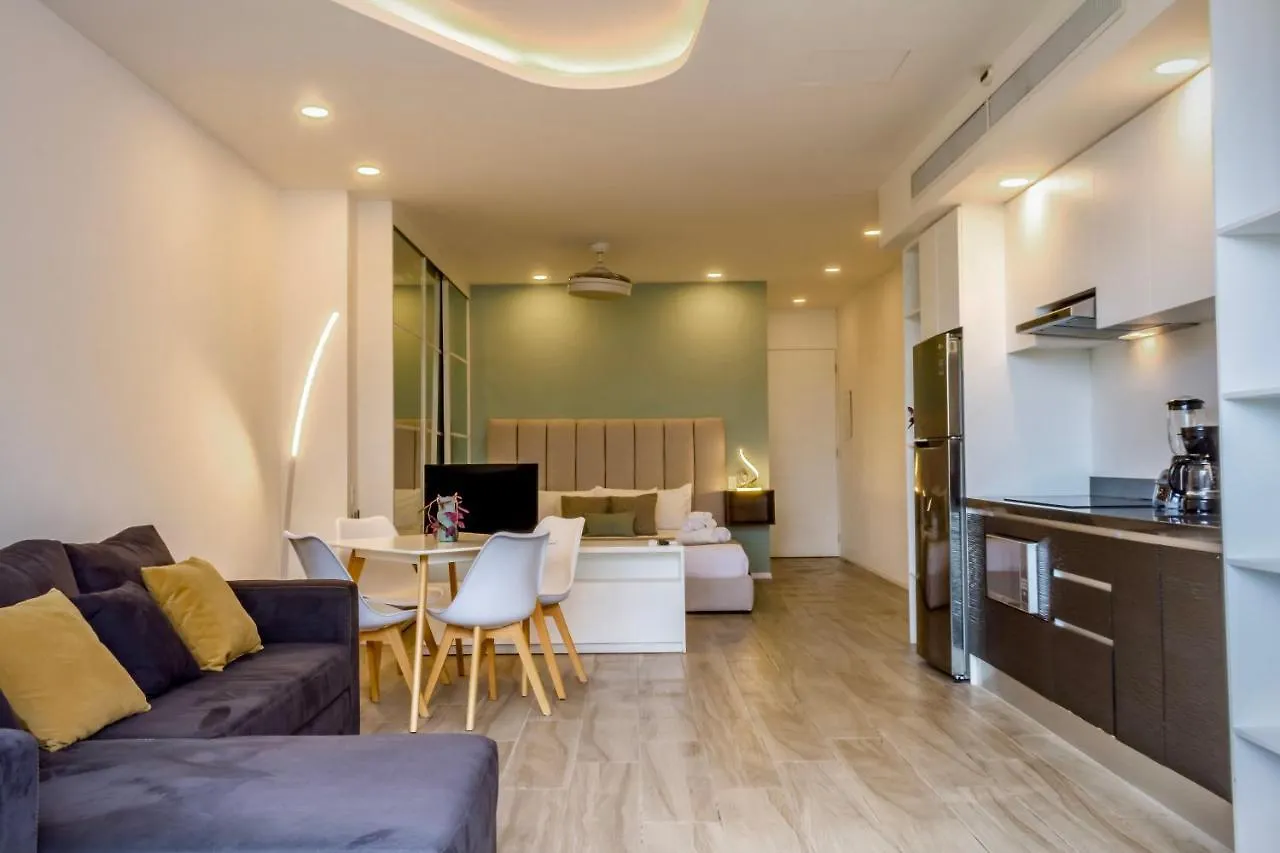 Mare Condos Playa del Carmen Daire
